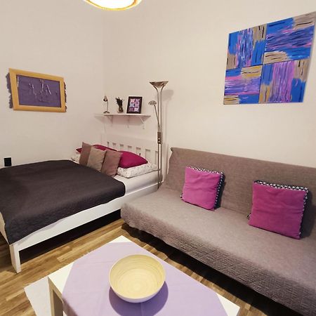 Nati Apartman Boedapest Buitenkant foto