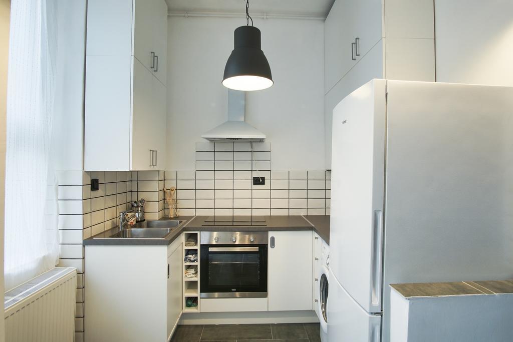 Nati Apartman Boedapest Buitenkant foto